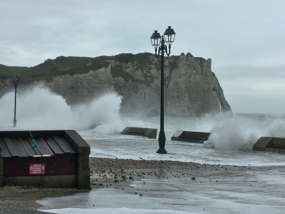 Вілла La Caique Maison A 100 M De La Plage Et Des Falaises Етрета Екстер'єр фото